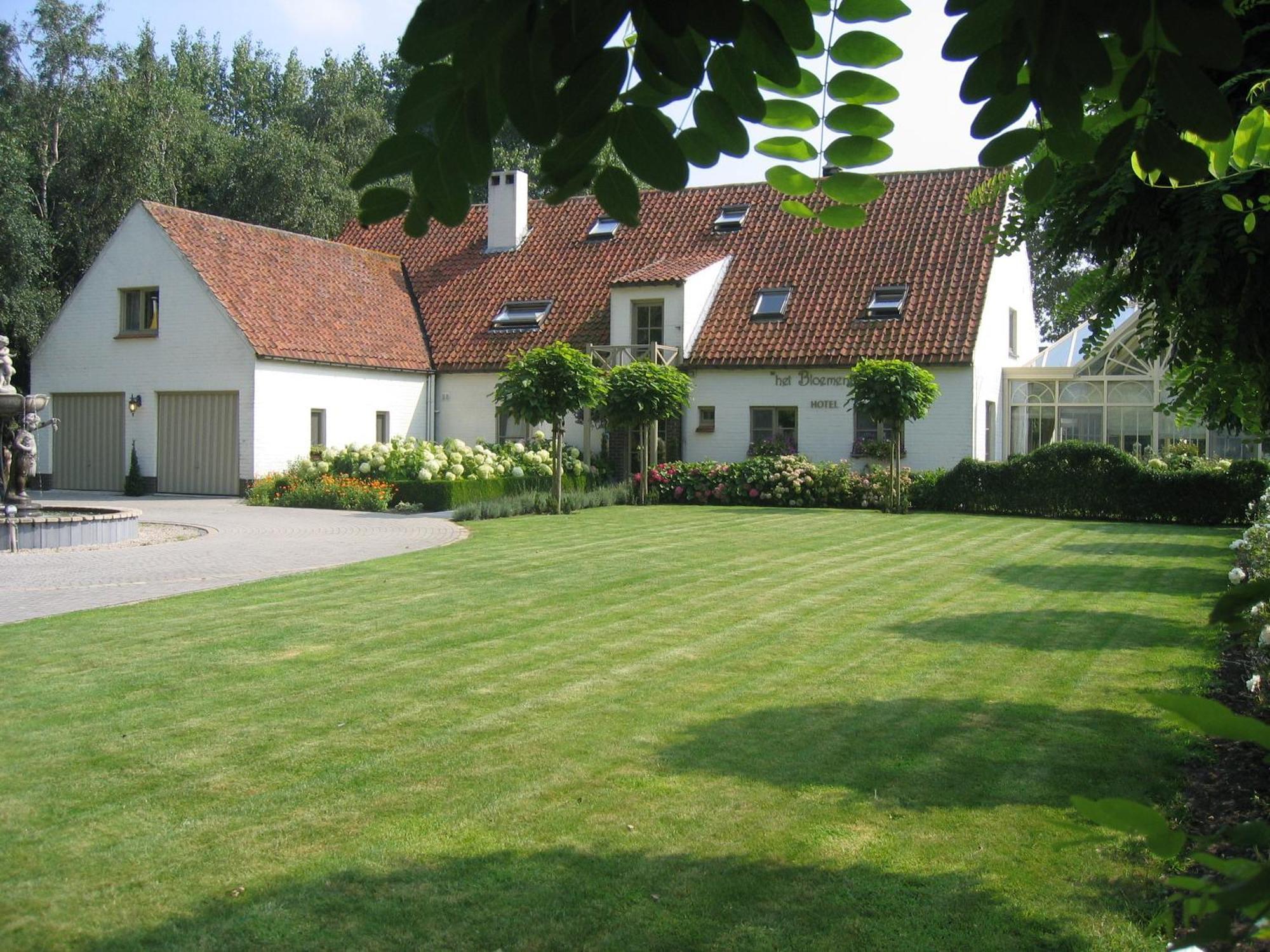 ברוז' Boutique Hotel Het Bloemenhof מראה חיצוני תמונה